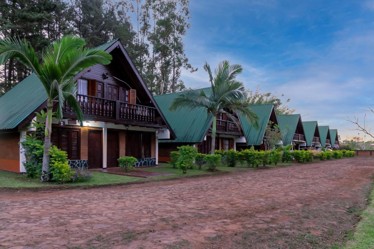 Cabanas El Refugio Del Mensu Puerto Iguazú Esterno foto
