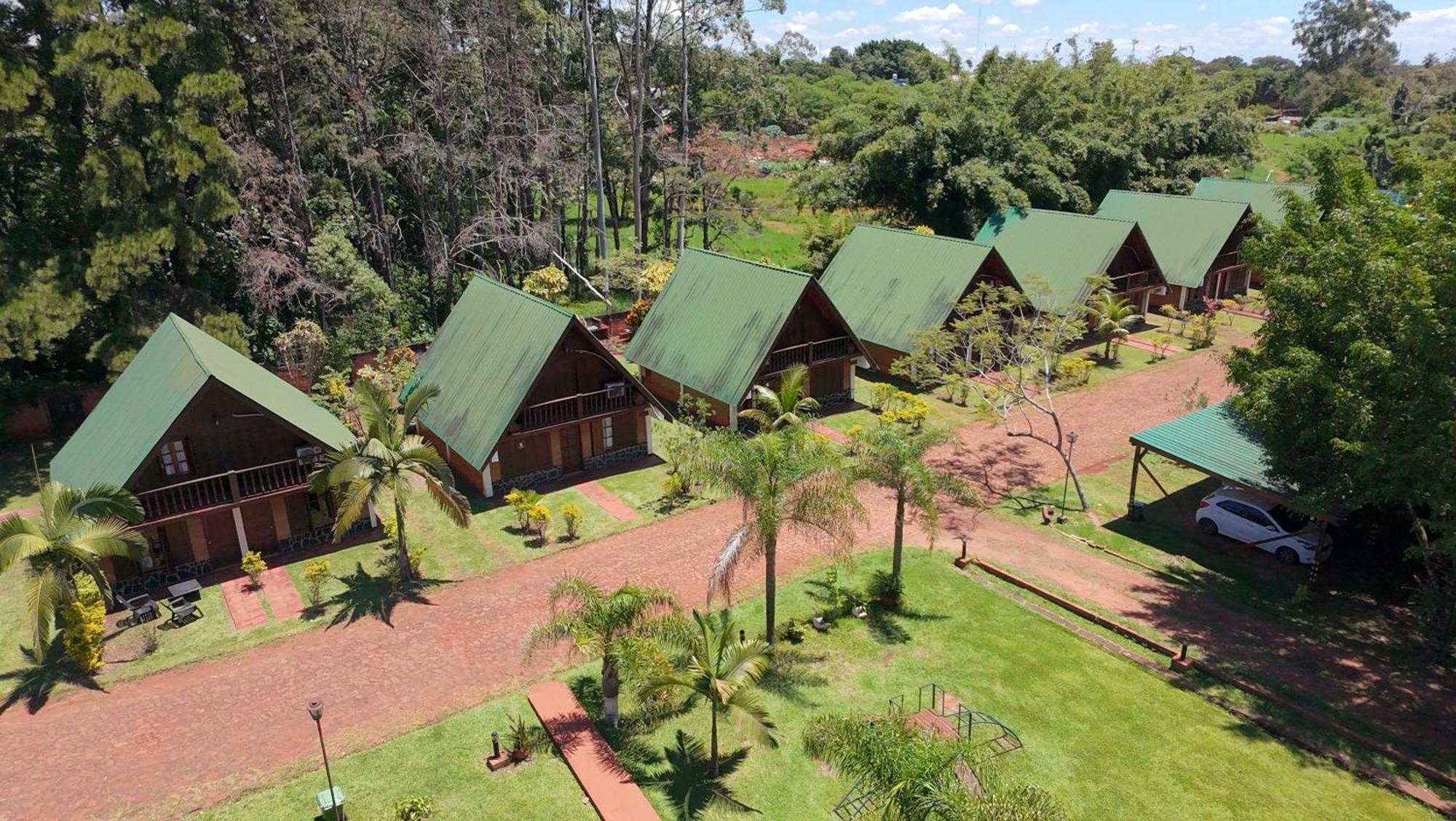 Cabanas El Refugio Del Mensu Puerto Iguazú Esterno foto